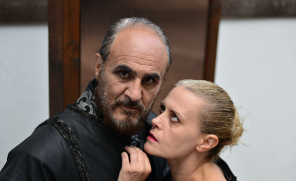 Macbeth al Globe Theatre Gigi Proietti: la tragedia del Male e dei suoi abissi